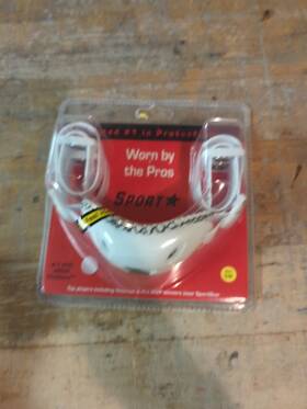 Sports Gear 664783921039 Football Helmet Chin Strap Vinyl Black Snap Lock Adjustable S/m