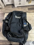 Smi Dallas Mavericks Rolling Duffle Bag Team Issue 27. Fixed Price $30.00.