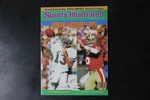 Sports Illustrated January 21 1985 Dan Marino Joe Montana Magazine Nfl Football. Fixed Price $29.99.