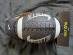New Nike Spin 8 Youth Kids Football Size Junior High 12-14 Black & White. Fixed Price $22.99.