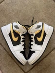 Size 3.5Y Nike Air Jordan Mid White Black Metallic Gold Gs 554725-190. Fixed Price $71.25.