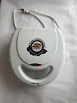 Smart Planet Cdm 1 Original Corn Dog Maker Nonstick 6 Electric Appliance. Fixed Price $18.49.