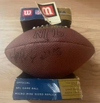 Wilson Nfl Washington Redskins Stephen Davis Signed Mini Football/new Box!. Fixed Price $22.46.