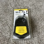 Sklz Universal Heavy Duty 4-IN-1 Football Kicking Tee New Black. Fixed Price $20.29.