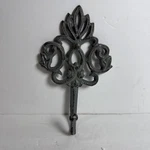 Vintage Fleur De Lis Hook Iron Hanging Wall Coat Hat/key Silver Color 8 Inch. Fixed Price $7.00.