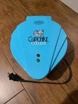 Nostalgia Electrics Cupcake Bakery Mini & Muffin Maker. Fixed Price $8.99.