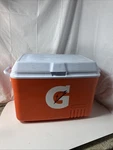Rubbermaid Gatorade Orange Double Handled 48QT Cooler Ice Chest 22X14X16 Detai. Fixed Price $20.00.