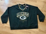 The Wild Collective Nfl Green Bay Packers Oversized V-neck Crew Sweatshirt 2XL. Fixed Price $23.98.
