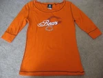 Womens Nwot Orange Chicago Bears Nfl Team Apparel T-shirt Top Medium. Fixed Price $12.99.