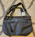 Nwt Unisex Black Nike Tote Bag Mesh Large Shoulder Straps Gym Inner Pockets. Fixed Price $32.00.