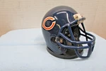Vtg Nfl Chicago Bears Mini Helmet Alarm Clock Bulova Sportstime 90 Tested. Fixed Price $27.97.