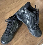 New Reebok Nfl 20-102822 Workhorse Mpb Youth Mid Football Cleats Black Us 6. Fixed Price $32.00.