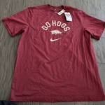 Nwt Men Arkansas Razorbacks Go Hogs Nike Tee $30 Large Maroon Football New. Fixed Price $24.95.