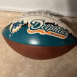 Franklin 5636 Football Nfl Miami Dolphins Grip Rite Cover. Fixed Price $24.99.