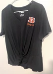 Nfl Team Apparel Cincinnati Bengals T-shirt Women Large Black Twist Front Tee. Fixed Price $10.39.