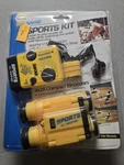 New Vintage Sakar Sports Kit Binoculars And Am/fm Radio With Headphones. Fixed Price $11.69.